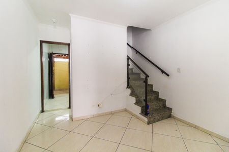 Sala de casa de condomínio à venda com 2 quartos, 70m² em Jardim Norma, São Paulo