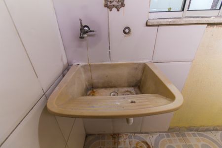 Casa de condomínio à venda com 70m², 2 quartos e 1 vagaÁrea comum