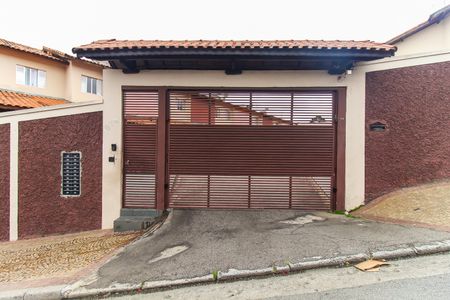 Casa de condomínio à venda com 70m², 2 quartos e 1 vagaFachada + Placa