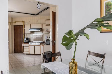 Casa à venda com 777m², 4 quartos e 2 vagasApartamento 1 - Copa