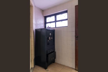 Casa à venda com 777m², 4 quartos e 2 vagasApartamento 2 - Banheiro da Suíte