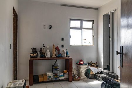 Casa à venda com 777m², 4 quartos e 2 vagasApartamento 1 - Quarto de Serviço