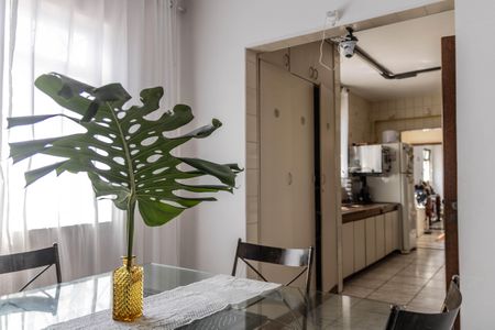 Casa à venda com 777m², 4 quartos e 2 vagasApartamento 1 - Copa