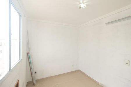 Quarto 1 de apartamento para alugar com 2 quartos, 42m² em Campo Grande, Rio de Janeiro