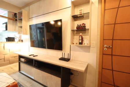 Apartamento para alugar com 2 quartos, 58m² em Santa Mônica, Uberlândia