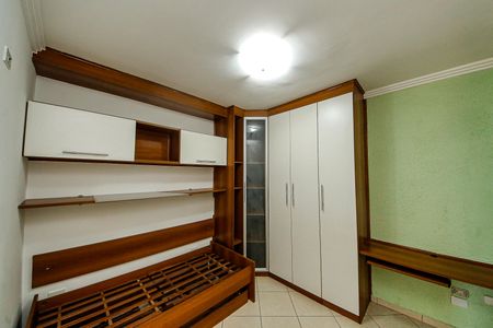 Casa de condomínio para alugar com 130m², 3 quartos e 3 vagasQuarto 1