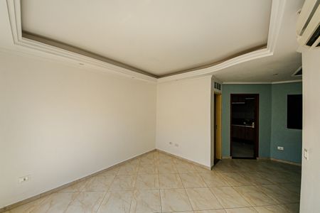 Sala de casa de condomínio para alugar com 3 quartos, 130m² em Vila Prudente, São Paulo