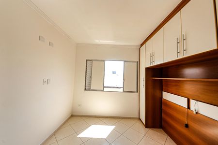 Casa de condomínio para alugar com 130m², 3 quartos e 3 vagasSuíte