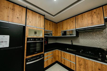 Cozinha de casa de condomínio para alugar com 3 quartos, 130m² em Vila Prudente, São Paulo