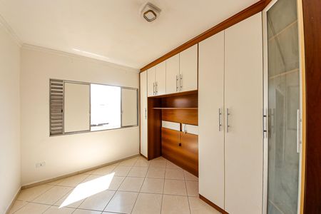 Casa de condomínio para alugar com 130m², 3 quartos e 3 vagasSuíte