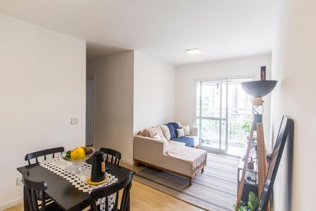 Sala  de apartamento para alugar com 3 quartos, 76m² em Centro, Barueri