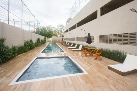 Apartamento à venda com 45m², 2 quartos e 1 vaga Apartamento à venda com 45m², 2 quartos e 1 vagaPiscina