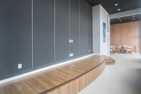 Apartamento à venda com 45m², 2 quartos e 1 vaga Apartamento à venda com 45m², 2 quartos e 1 vagaSalão de Festas