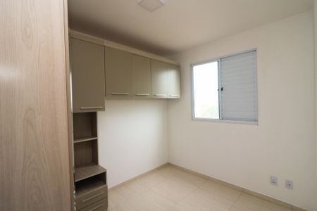 Quarto 2 de apartamento à venda com 2 quartos, 45m² em Cavalhada, Porto Alegre