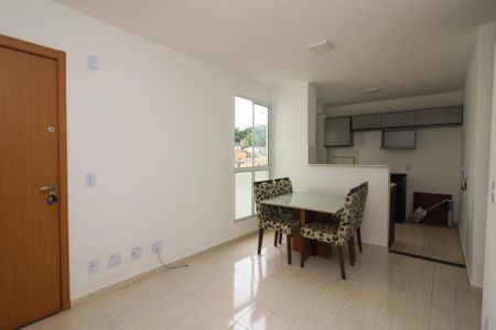 Sala de apartamento à venda com 2 quartos, 45m² em Cavalhada, Porto Alegre