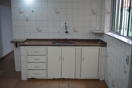 Casa para alugar com 130m², 3 quartos e 2 vagasCozinha