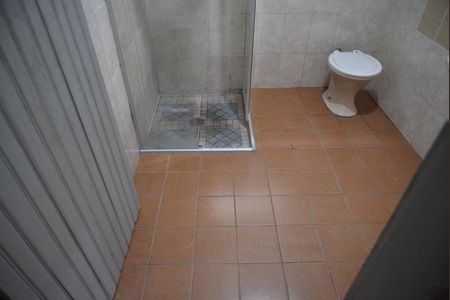 Casa para alugar com 130m², 3 quartos e 2 vagasBanheiro Social