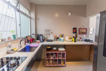 Apartamento à venda com 92m², 2 quartos e 1 vagaCozinha