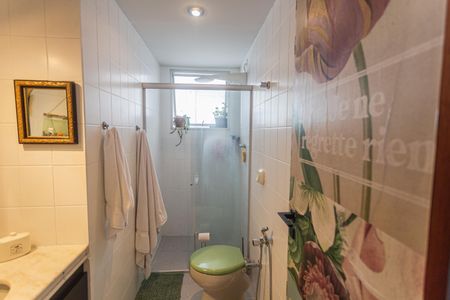 Apartamento à venda com 92m², 2 quartos e 1 vagaBanheiro da Suíte