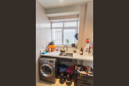 Apartamento à venda com 92m², 2 quartos e 1 vagaÁrea de Serviço