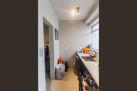 Apartamento à venda com 92m², 2 quartos e 1 vagaÁrea de Serviço