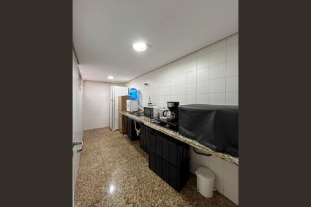 Apartamento à venda com 83m², 4 quartos e 1 vagaÁrea comum - Salão de festas