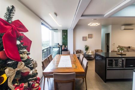 Apartamento à venda com 90m², 2 quartos e 2 vagas Apartamento à venda com 90m², 2 quartos e 2 vagasEscritório