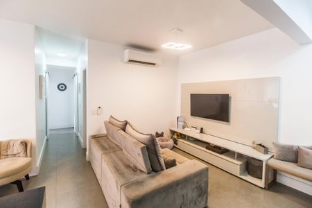 Sala  de apartamento à venda com 2 quartos, 90m² em Alphaville Empresarial, Barueri
