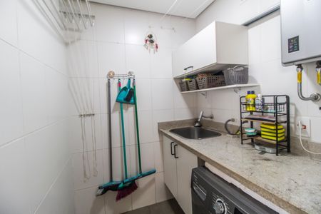 Apartamento à venda com 90m², 2 quartos e 2 vagas Apartamento à venda com 90m², 2 quartos e 2 vagasÁrea de Serviço