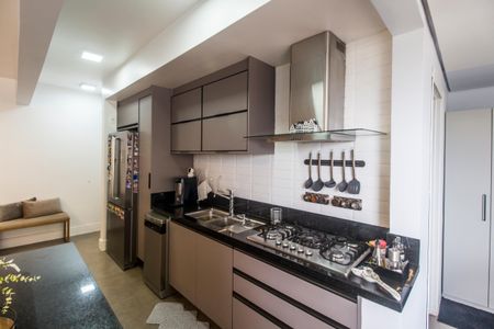 Apartamento à venda com 90m², 2 quartos e 2 vagas Apartamento à venda com 90m², 2 quartos e 2 vagasCozinha