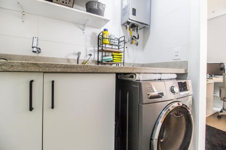 Apartamento à venda com 90m², 2 quartos e 2 vagas Apartamento à venda com 90m², 2 quartos e 2 vagasÁrea de Serviço