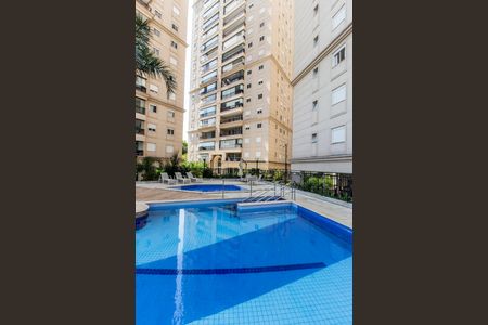 Apartamento à venda com 90m², 2 quartos e 2 vagasPiscina