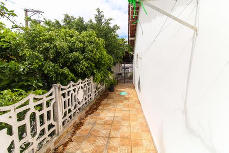 Casa para alugar com 120m², 2 quartos e 1 vaga Casa para alugar com 120m², 2 quartos e 1 vagaVaranda do Quarto 1