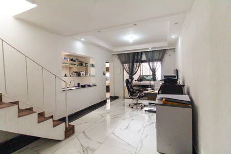 Sala de casa para alugar com 2 quartos, 120m² em Jardim Santa Teresinha, São Paulo