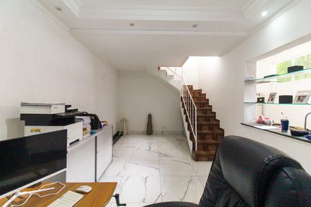 Casa para alugar com 120m², 2 quartos e 1 vaga Casa para alugar com 120m², 2 quartos e 1 vagaSala