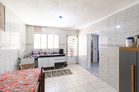 Casa à venda com 243m², 6 quartos e 3 vagasCozinha