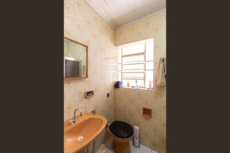 Casa à venda com 243m², 6 quartos e 3 vagasBanheiro