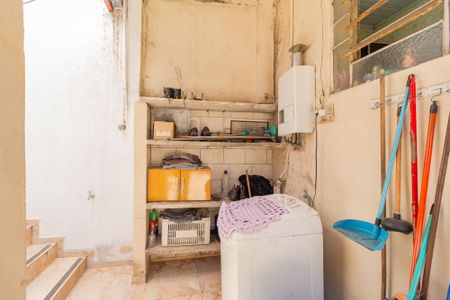 Casa à venda com 243m², 6 quartos e 3 vagasÁrea de serviço