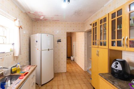 Casa à venda com 243m², 6 quartos e 3 vagasCozinha