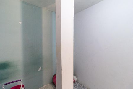 Casa à venda com 243m², 6 quartos e 3 vagasQuarto 2 