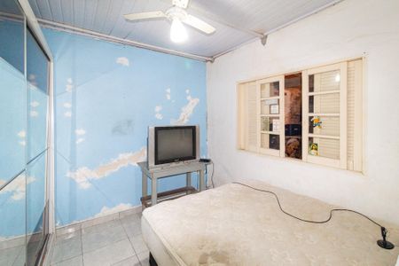 Casa à venda com 243m², 6 quartos e 3 vagasQuarto 1