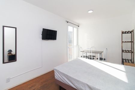 Sala/Quarto de apartamento para alugar com 1 quarto, 31m² em Cidade Baixa, Porto Alegre