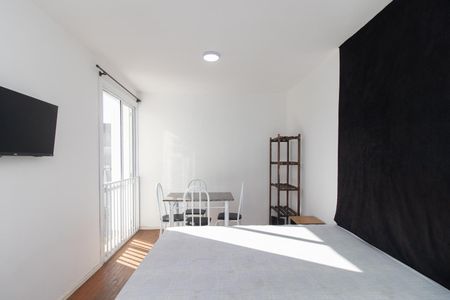 Sala/Quarto de apartamento para alugar com 1 quarto, 31m² em Cidade Baixa, Porto Alegre