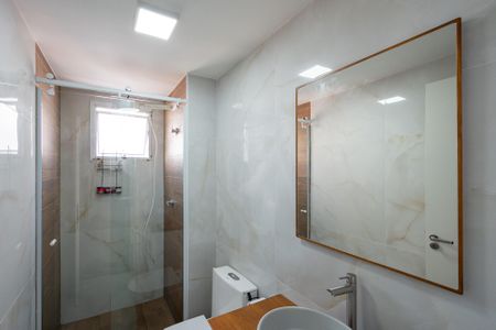 Apartamento para alugar com 38m², 2 quartos e sem vaga Apartamento para alugar com 38m², 2 quartos e sem vagaBanheiro Social