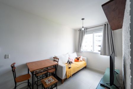 Apartamento para alugar com 38m², 2 quartos e sem vaga Apartamento para alugar com 38m², 2 quartos e sem vagaSala