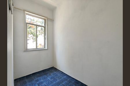 Apartamento para alugar com 85m², 2 quartos e sem vagaQuarto de Serviço