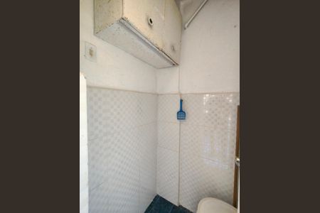 Apartamento para alugar com 85m², 2 quartos e sem vagaBanheiro de serviço