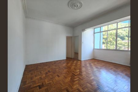 Apartamento para alugar com 85m², 2 quartos e sem vagaSala