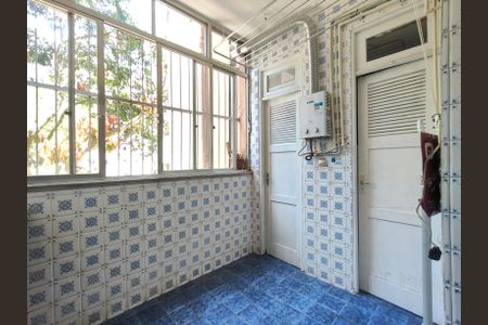 Apartamento para alugar com 85m², 2 quartos e sem vagaÁrea de Serviço