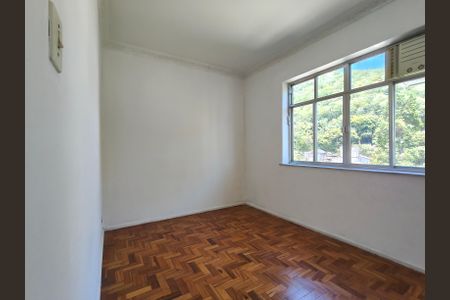 Apartamento para alugar com 85m², 2 quartos e sem vagaQuarto 1